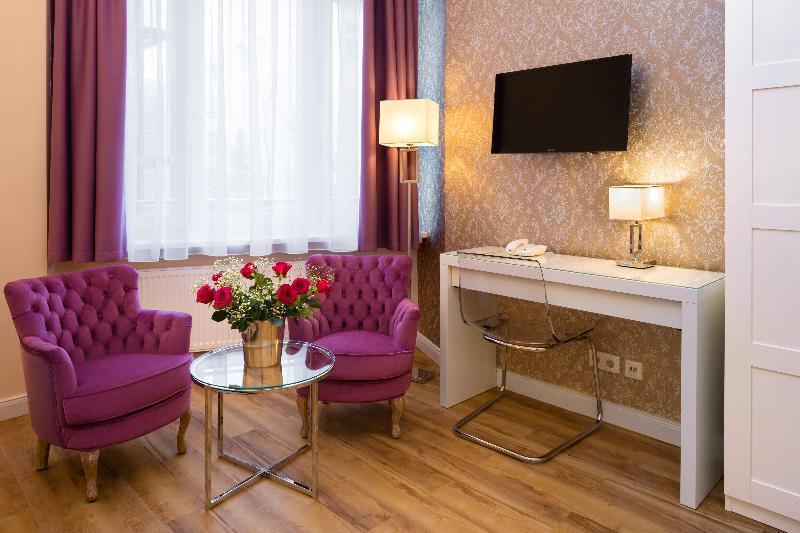 Hotel Amc - Schoeneberg Berlino
