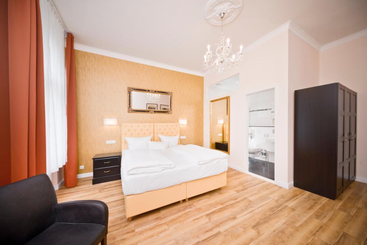 Hotel Amc - Schoeneberg Berlino